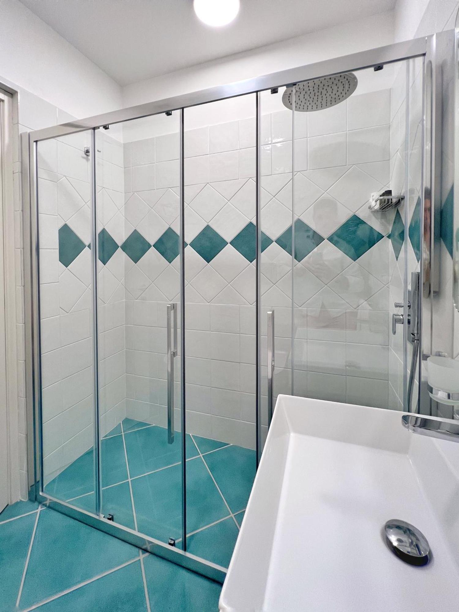 Casa Adelaide Hotel Capri Bilik gambar