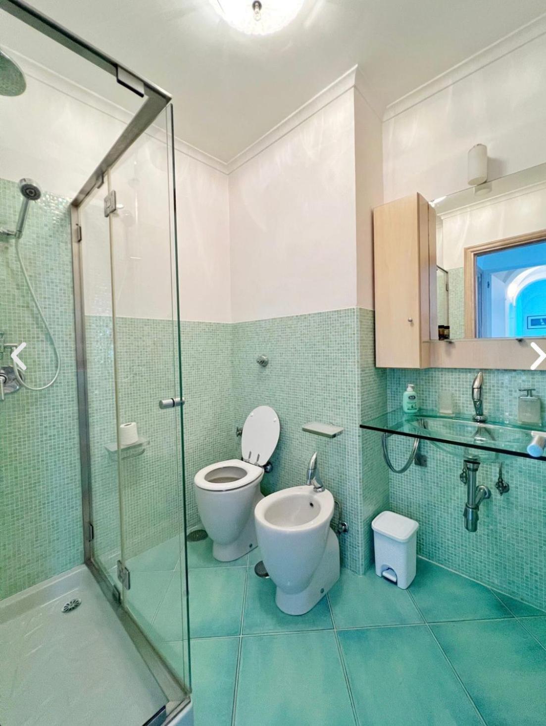 Casa Adelaide Hotel Capri Bilik gambar